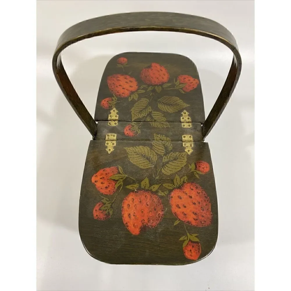 Vintage Woven Sewing Picnic Basket Purse Lined w/StrawberryDecoupaged Wooden Lid
